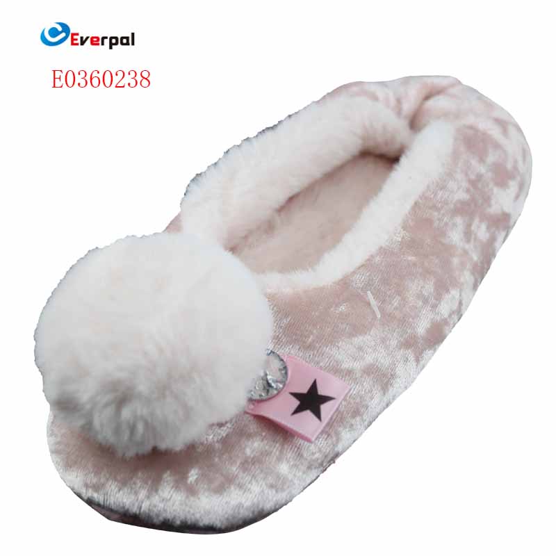 Calde pantofole per bambini